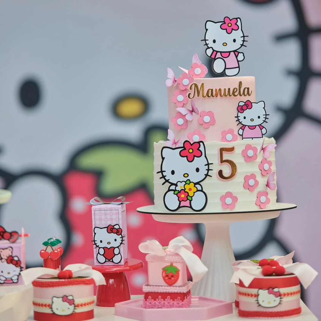 Paper Topper Cake hello kitty birthday party ideas