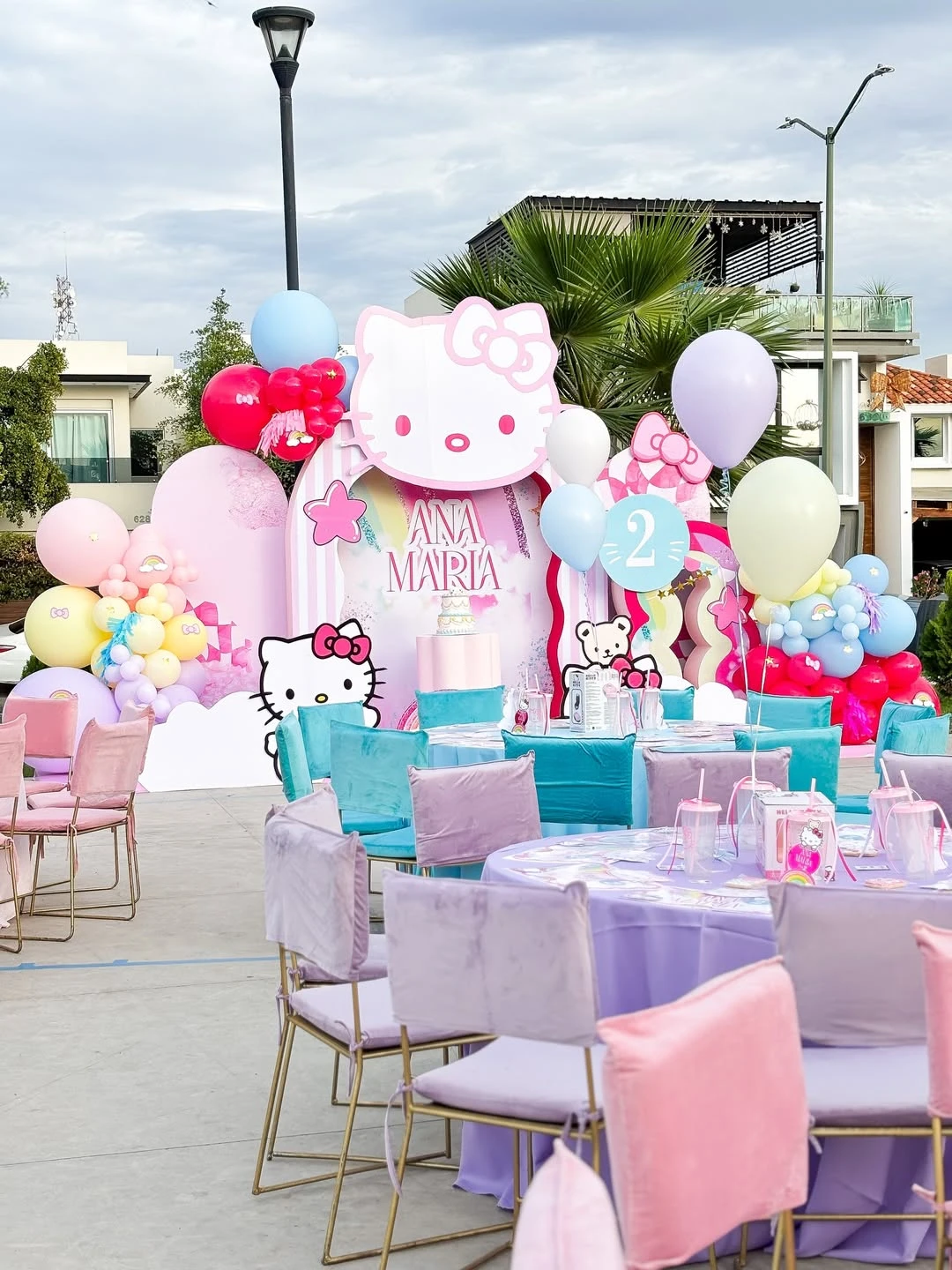 Pastel Layered Guest Tables hello kitty birthday party ideas