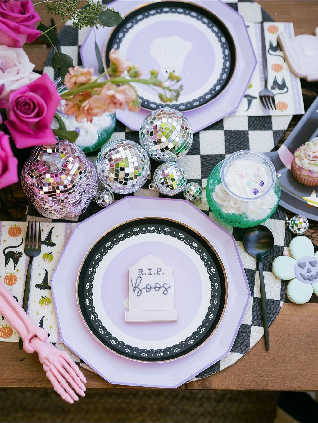 Pastel Ghost Table Setting kids halloween party