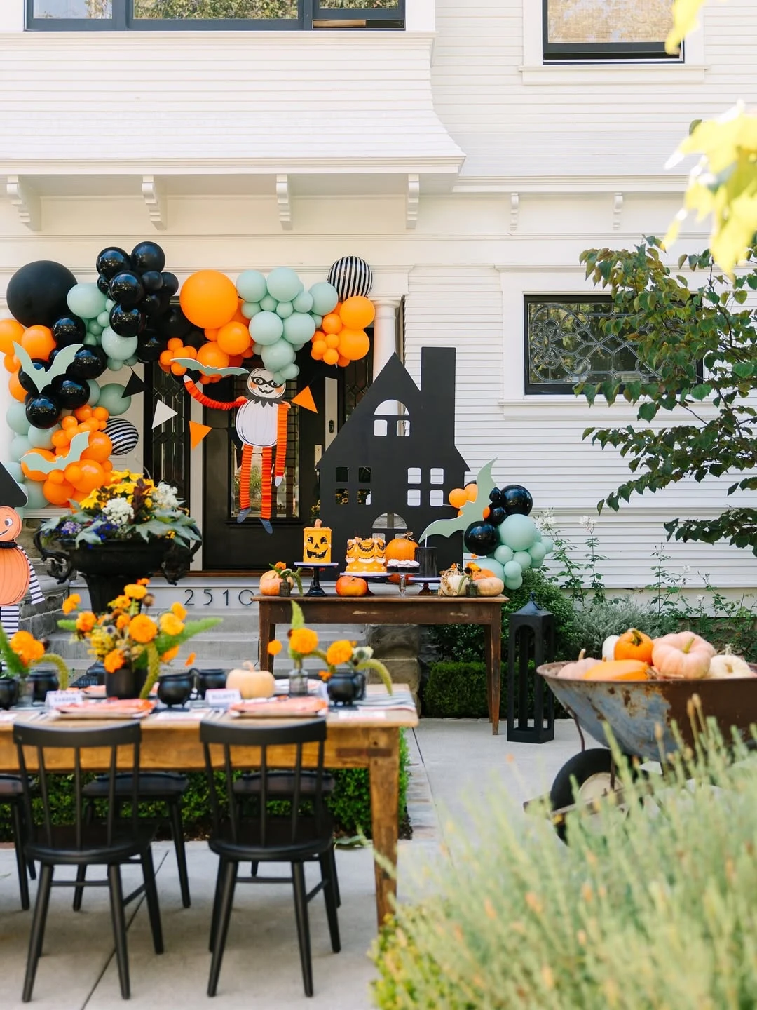 Oversized Porch Silhouette Display kids halloween party