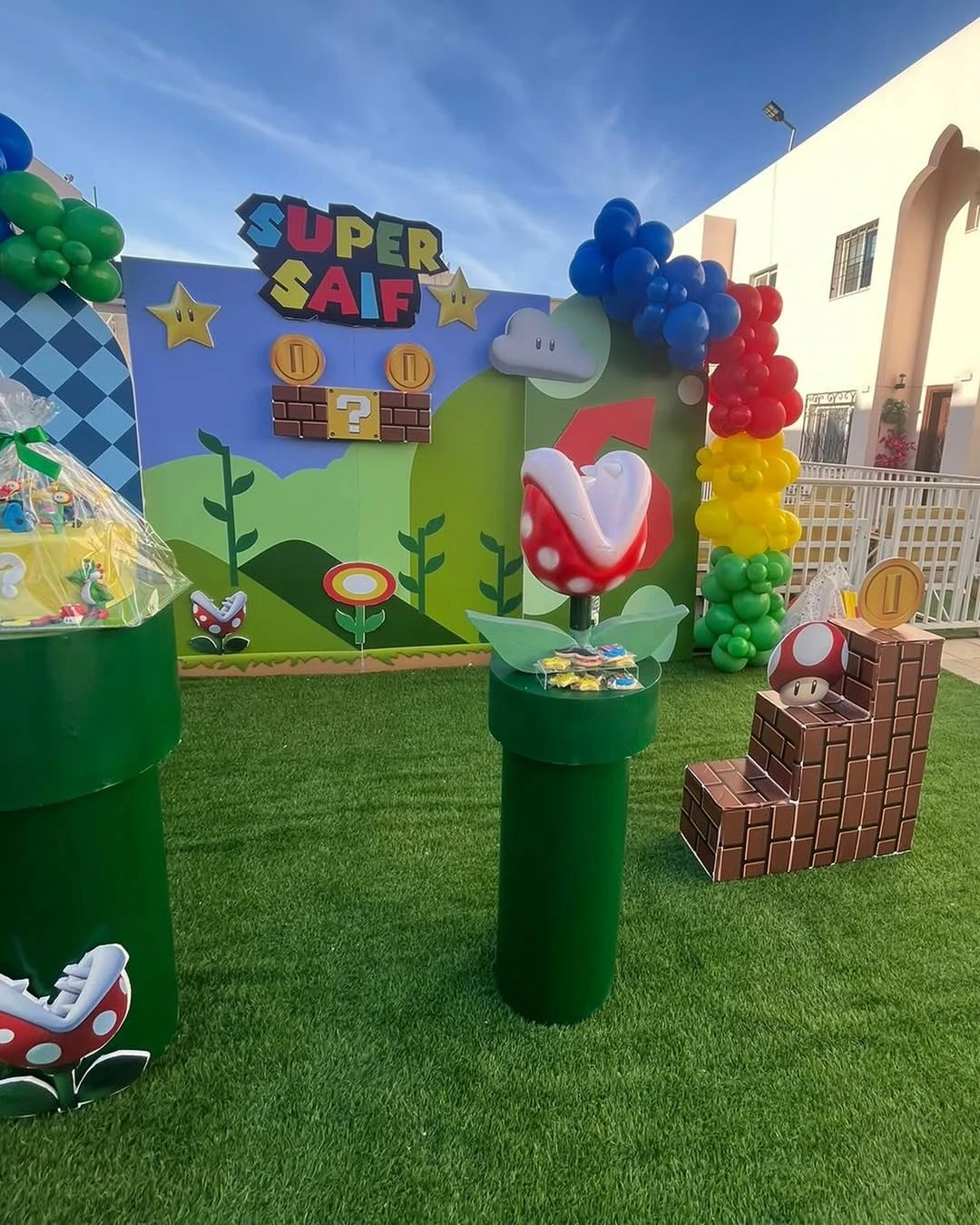 Outdoor Mushroom Kingdom mario birthday party ideas
