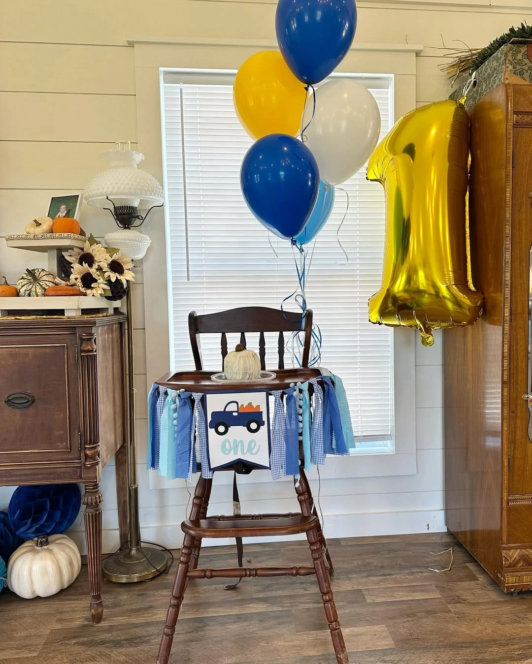Coordinated Smash Cake Station our little pumpkin is turning one