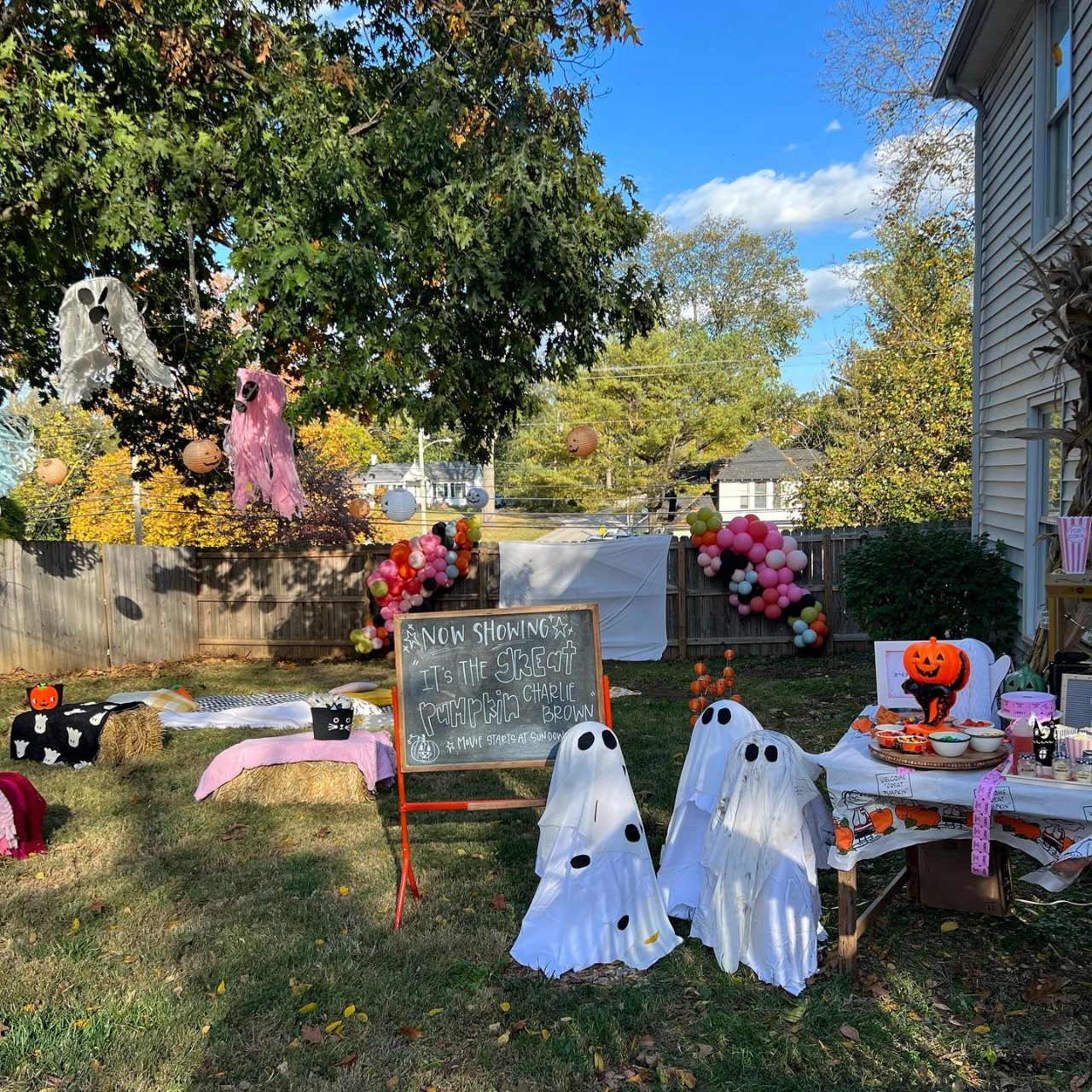 Backyard Movie Night outdoor halloween party