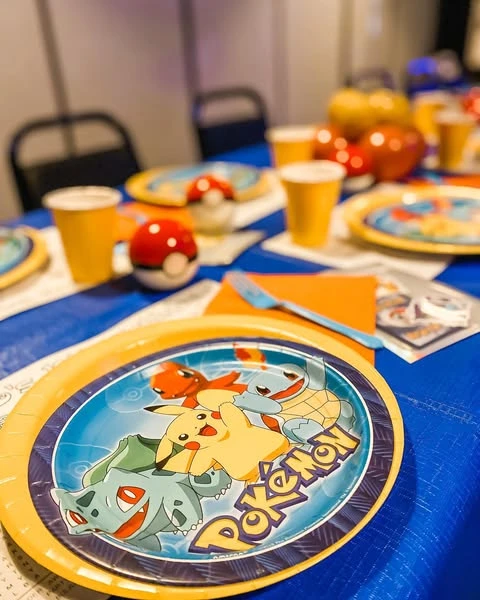Primary Color Table Scape Pokemon birthday party ideas