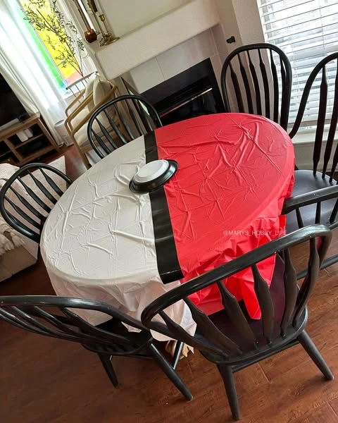 DIY Poke Ball Tablecloth Pokemon birthday party ideas