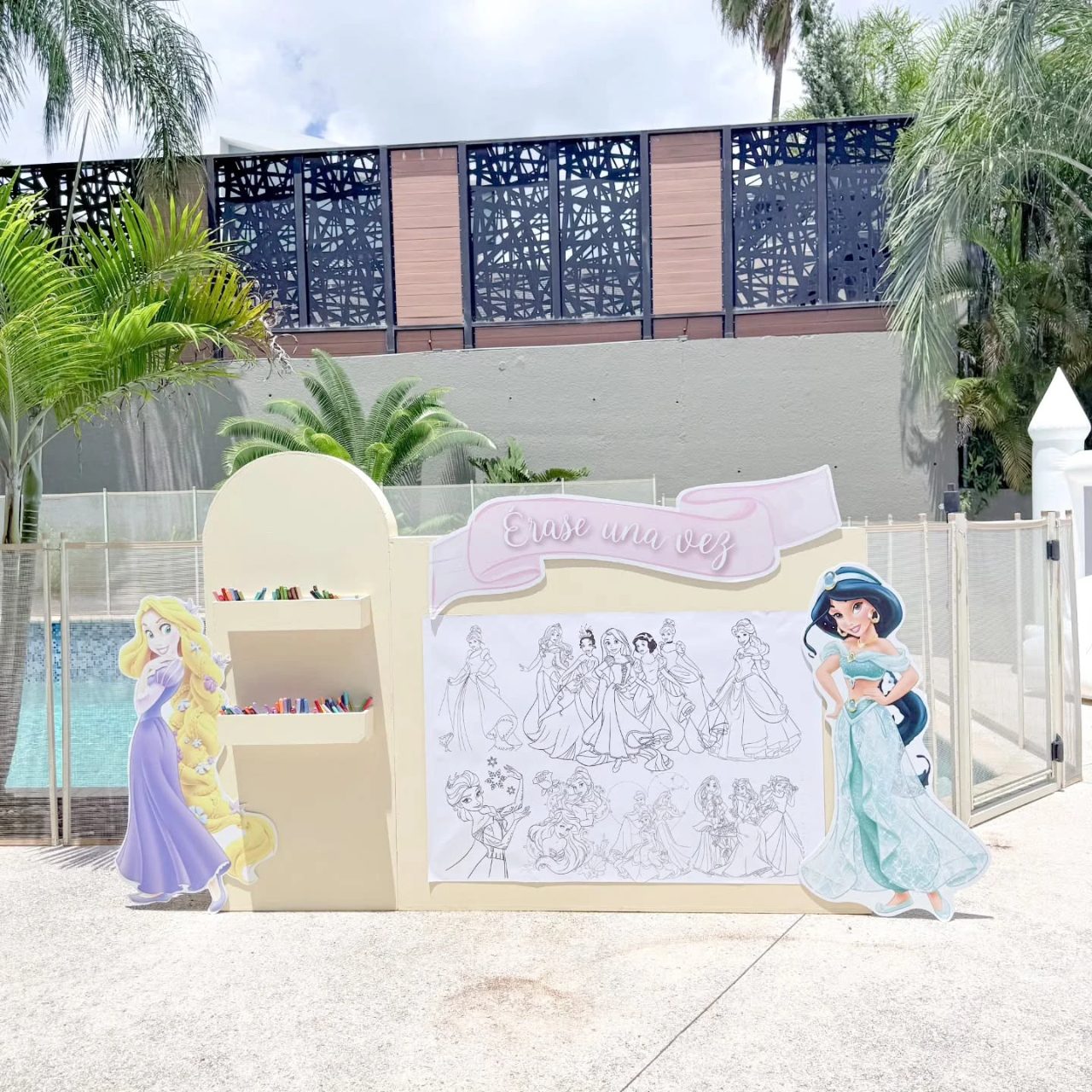 Large-Scale Collaborative Art princess birthday party