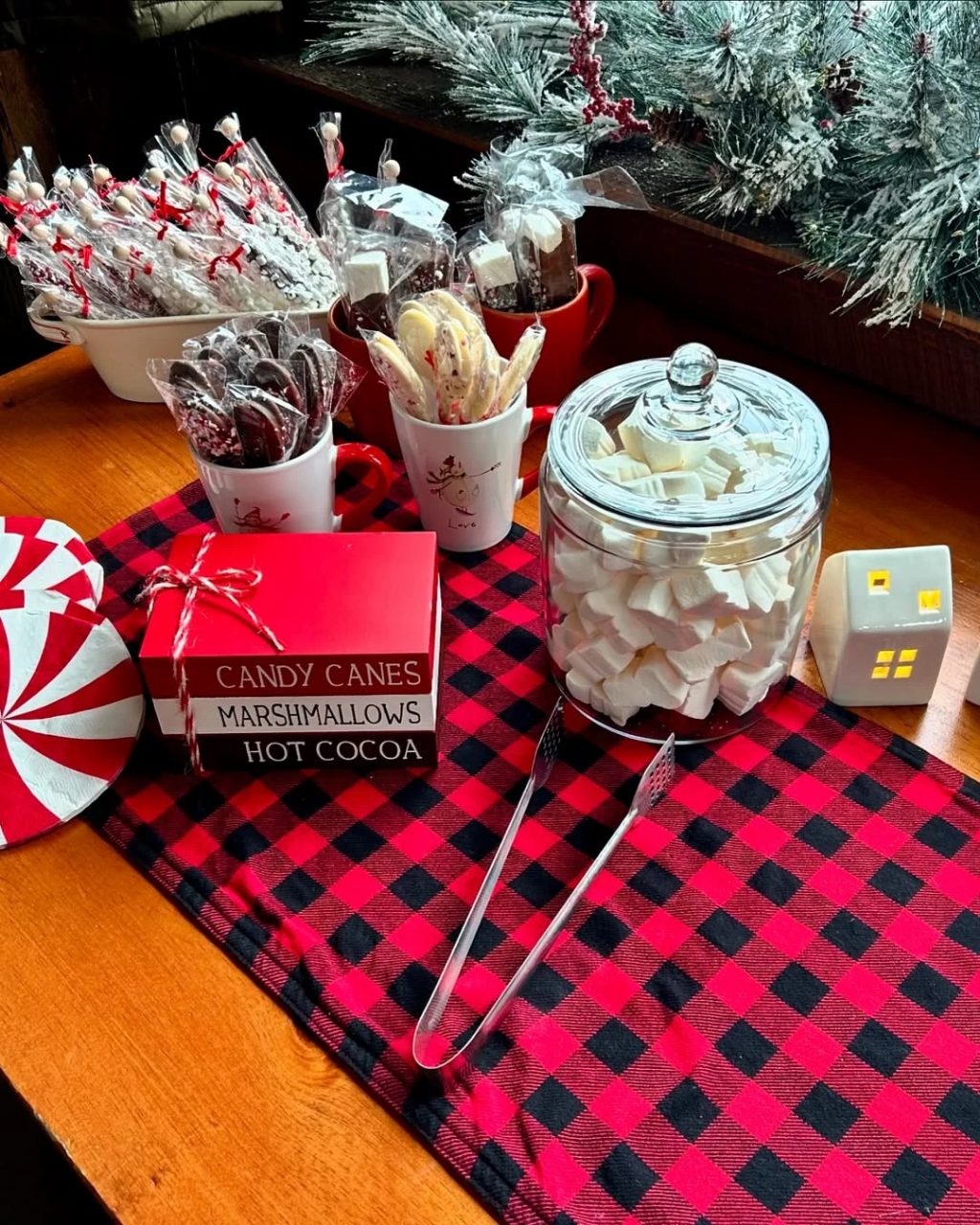 Custom Cocoa Rim Station santa baby shower ideas
