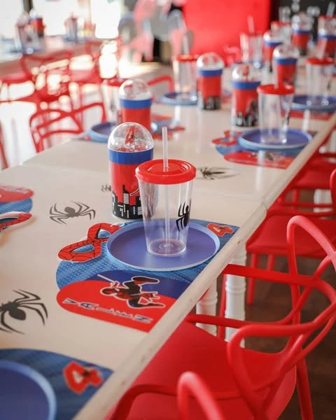 Dynamic Character Place Settings spiderman birthday party ideas