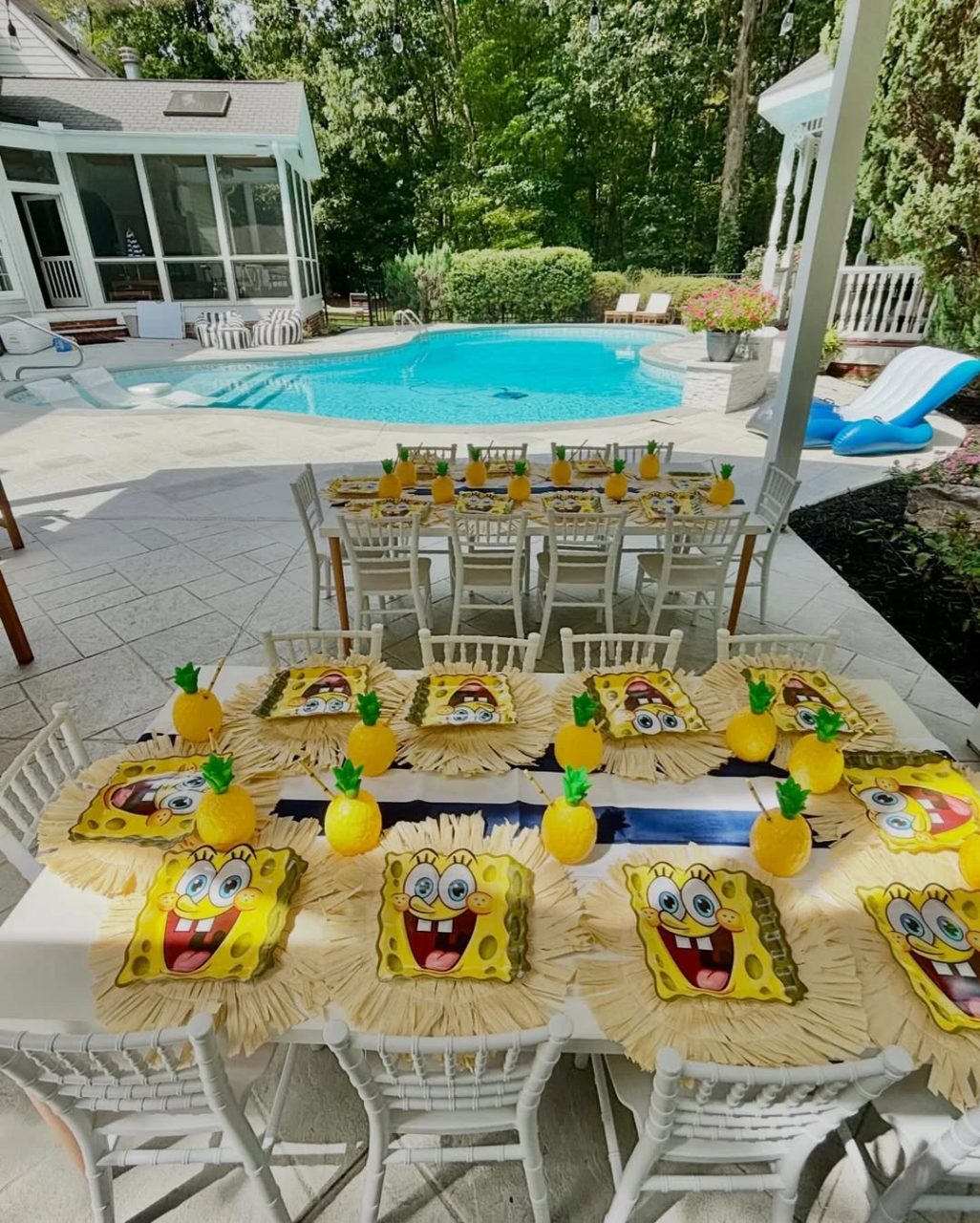 Tropical Character Place Settings spongebob birthday party