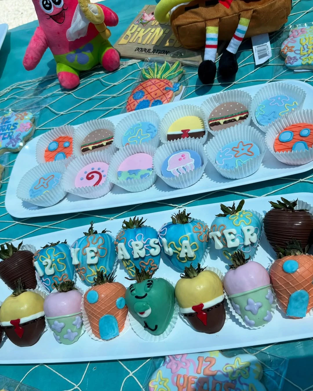 Textured Underwater Table Scapes spongebob birthday party
