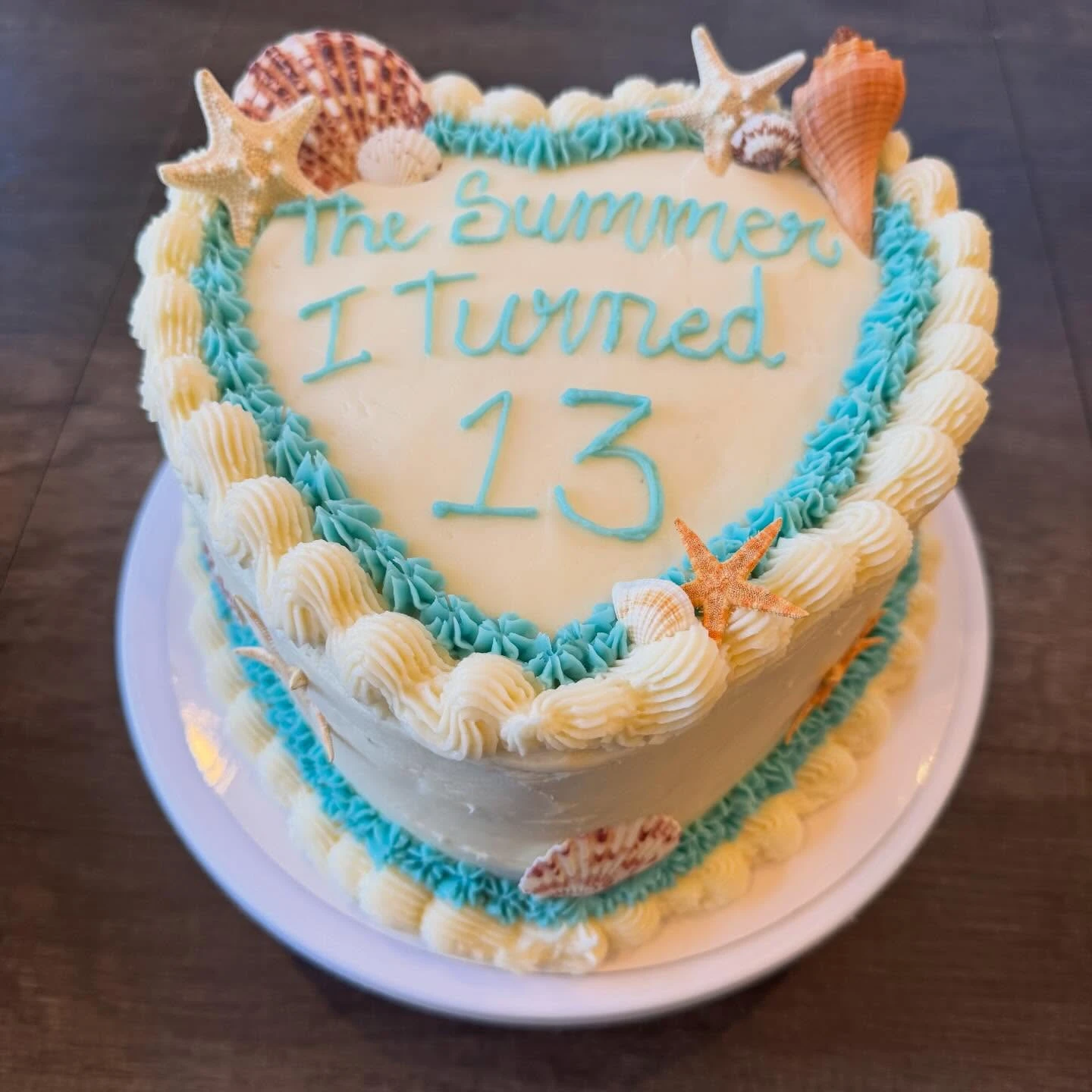 Coastal Heart Birthday Cake the summer i turned pretty birthday