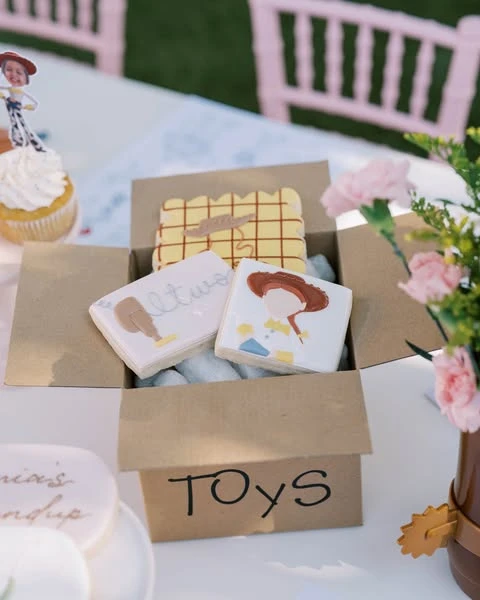 Moving Box Party Favors toy story birthday party ideas