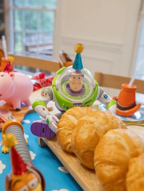 Space Ranger Snack Station toy story birthday party ideas