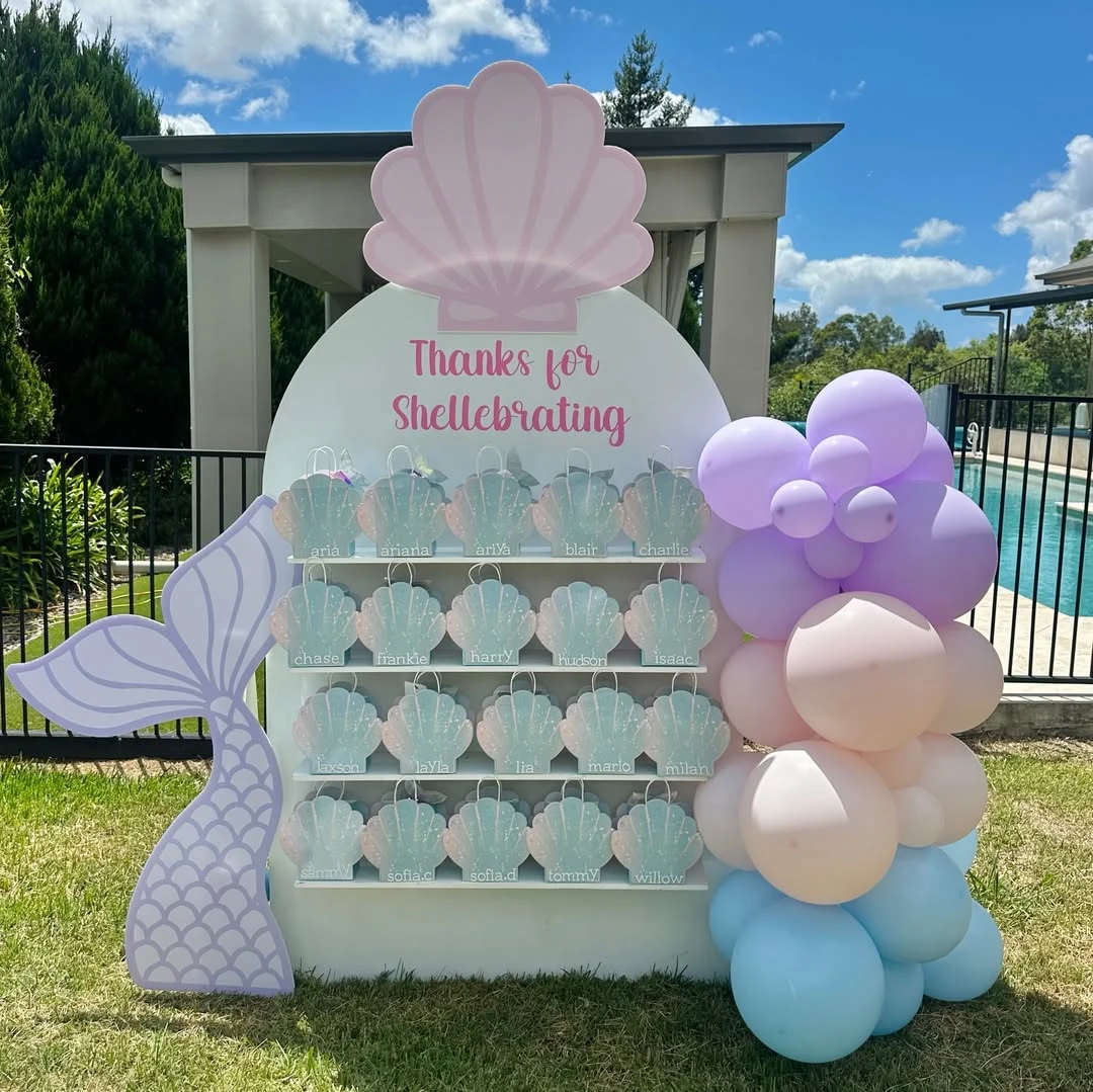 Interactive Favor Display Walls under the sea birthday party
