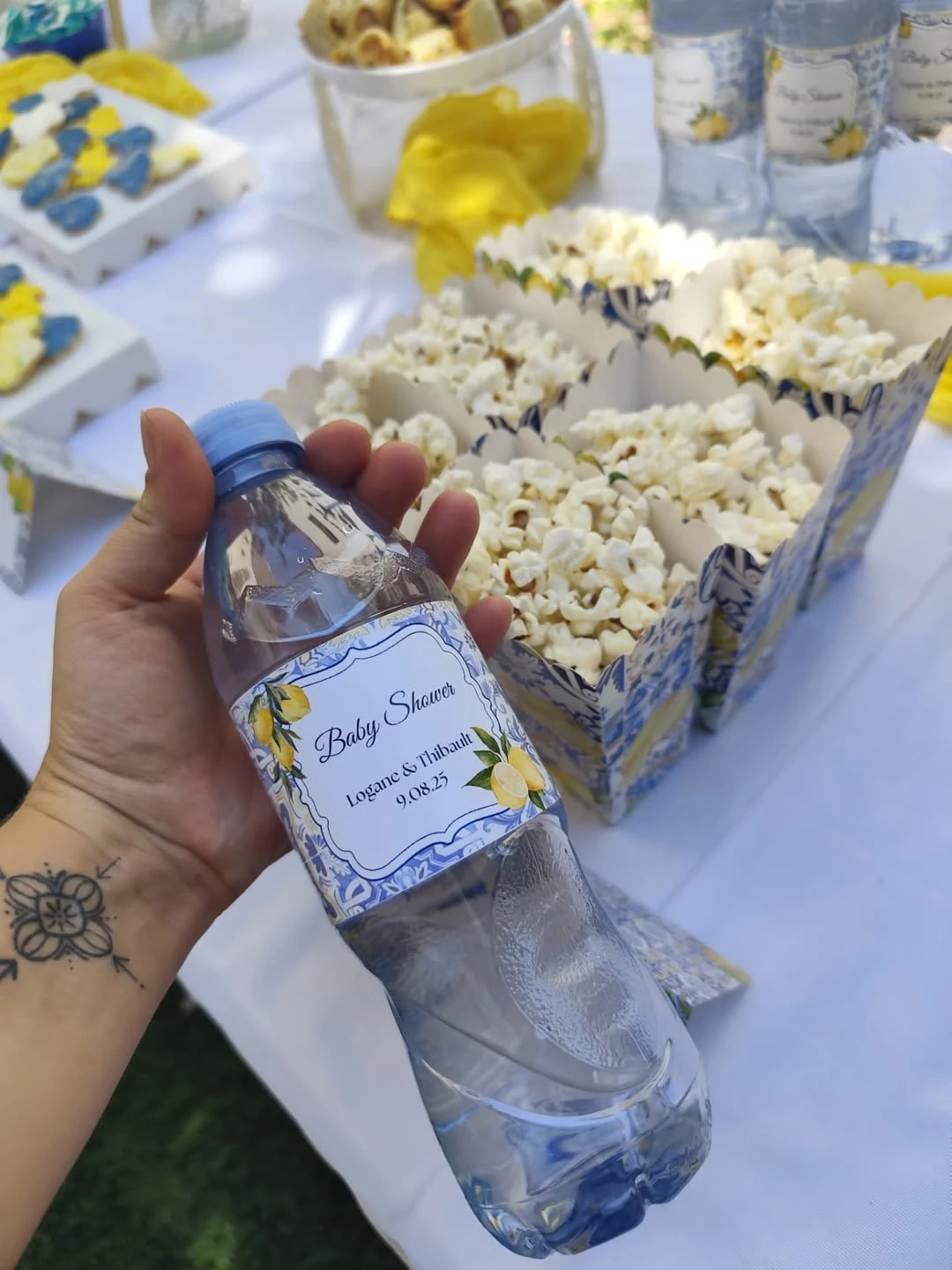 Majolica Patterned Refreshment Labels ciao baby shower