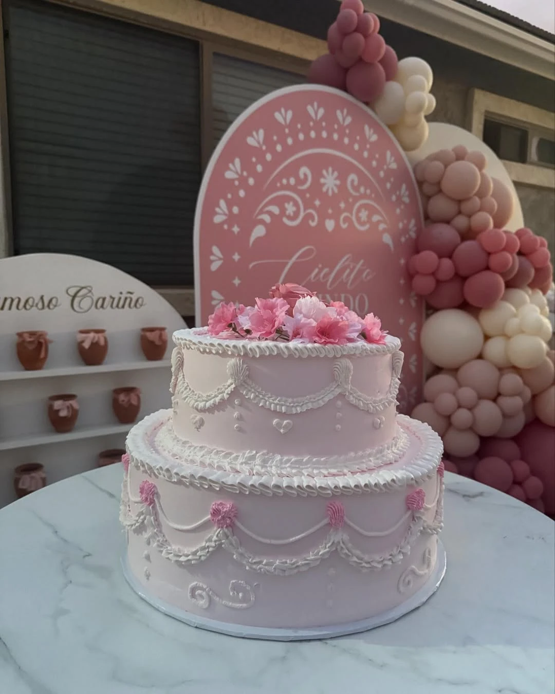 Textured Heritage Cakes cielito lindo baby shower