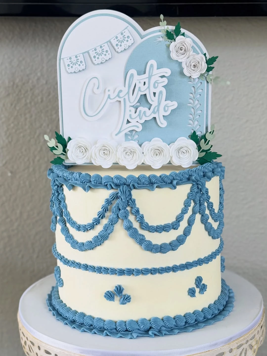Sky Blue Lambeth Cakes cielito lindo baby shower