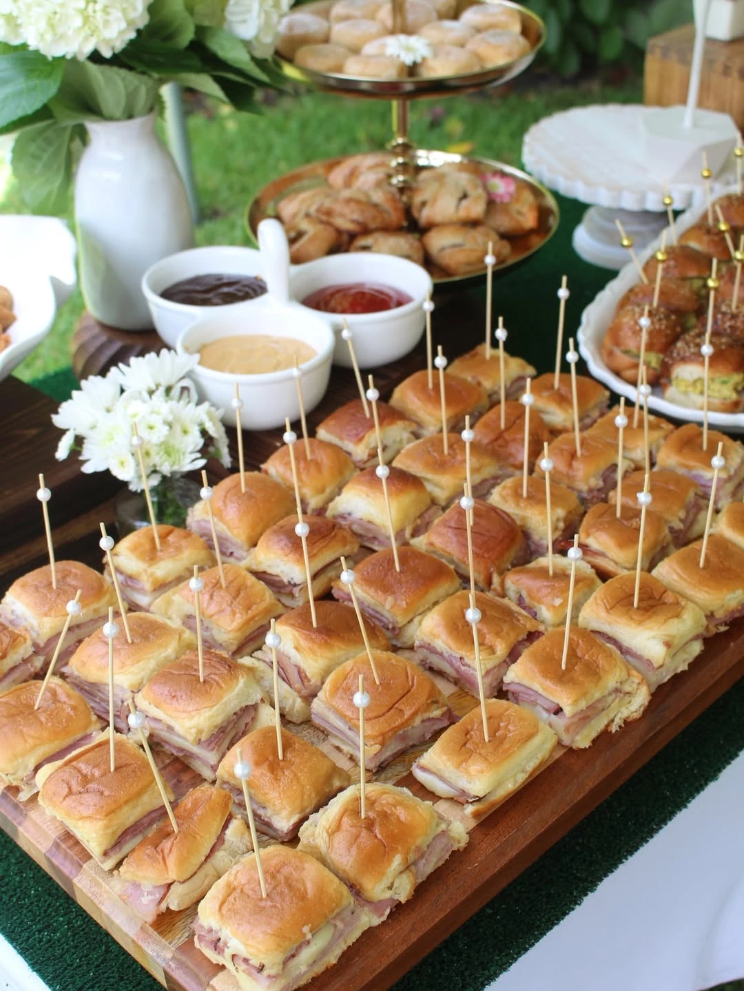 Clubhouse Slider Trays hole in one first birthday