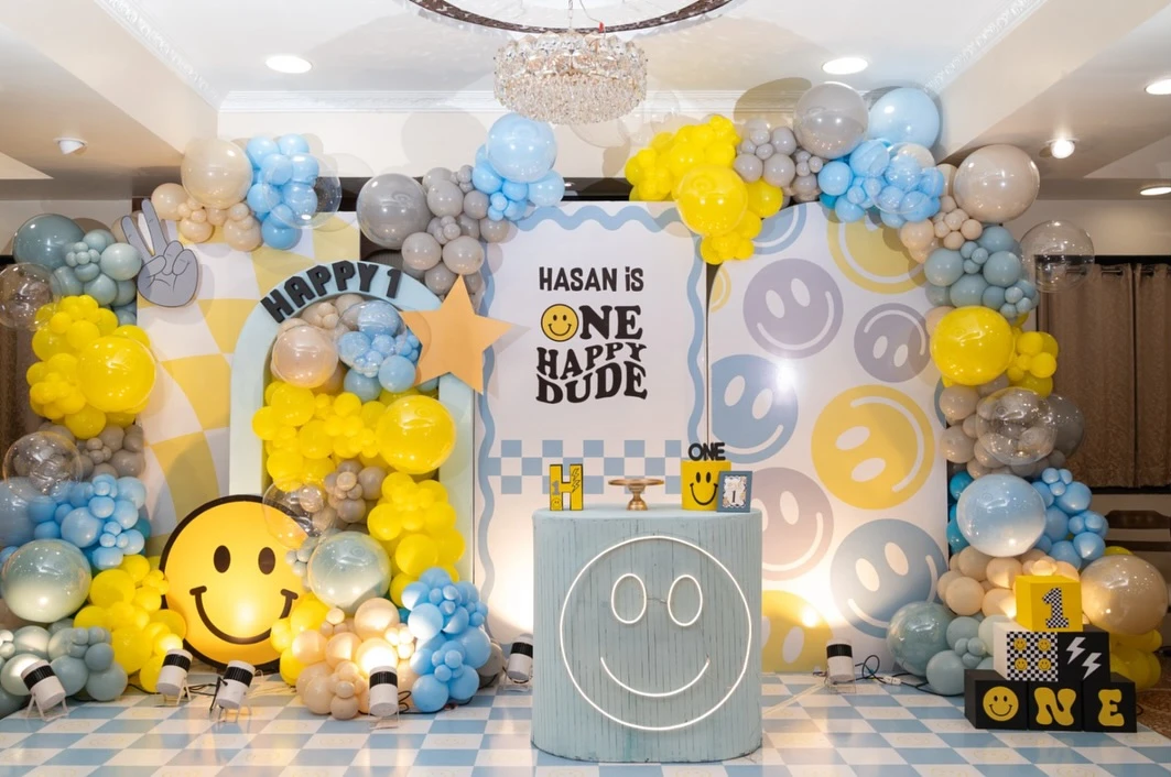 Retro Layered Backdrop Station one happy dude birthday