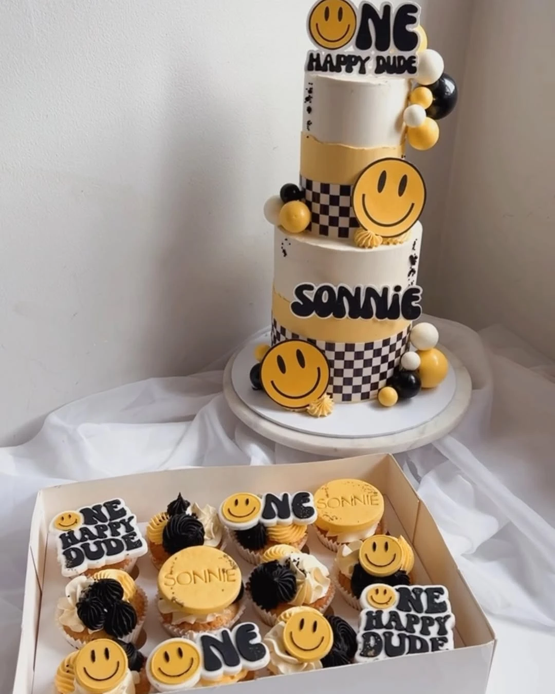 Graphic Patterned Dessert Duo one happy dude birthday