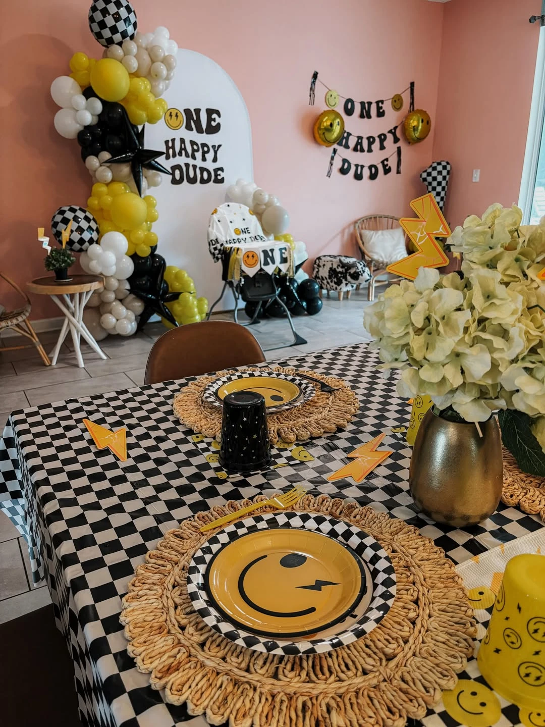 Woven and Checkered Tablescape one happy dude birthday