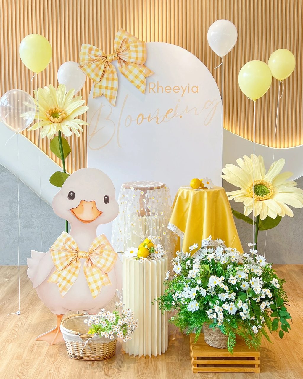 Sunny Garden Pond Display one lucky duck birthday party
