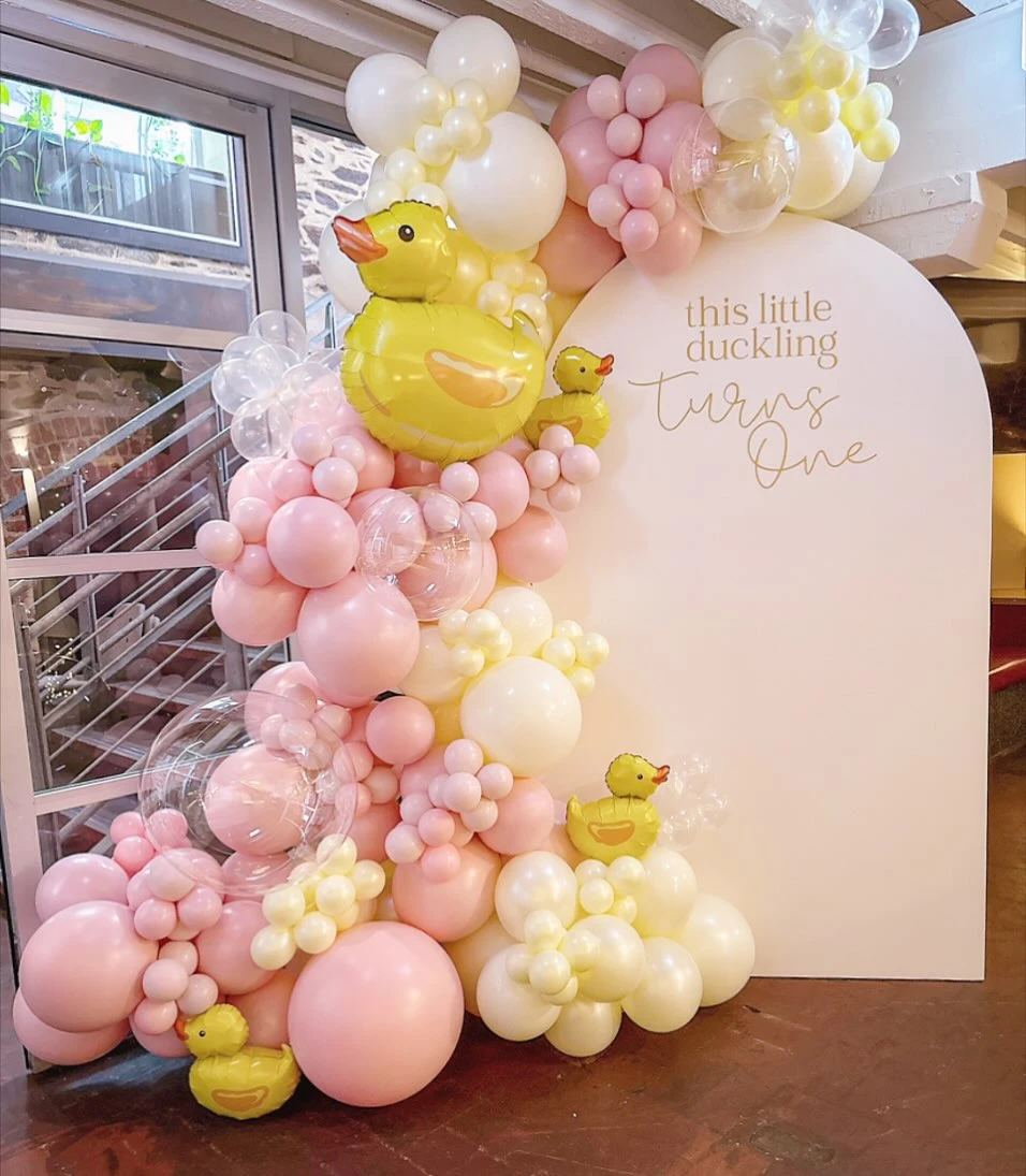 Duckling Welcome Arch one lucky duck birthday party