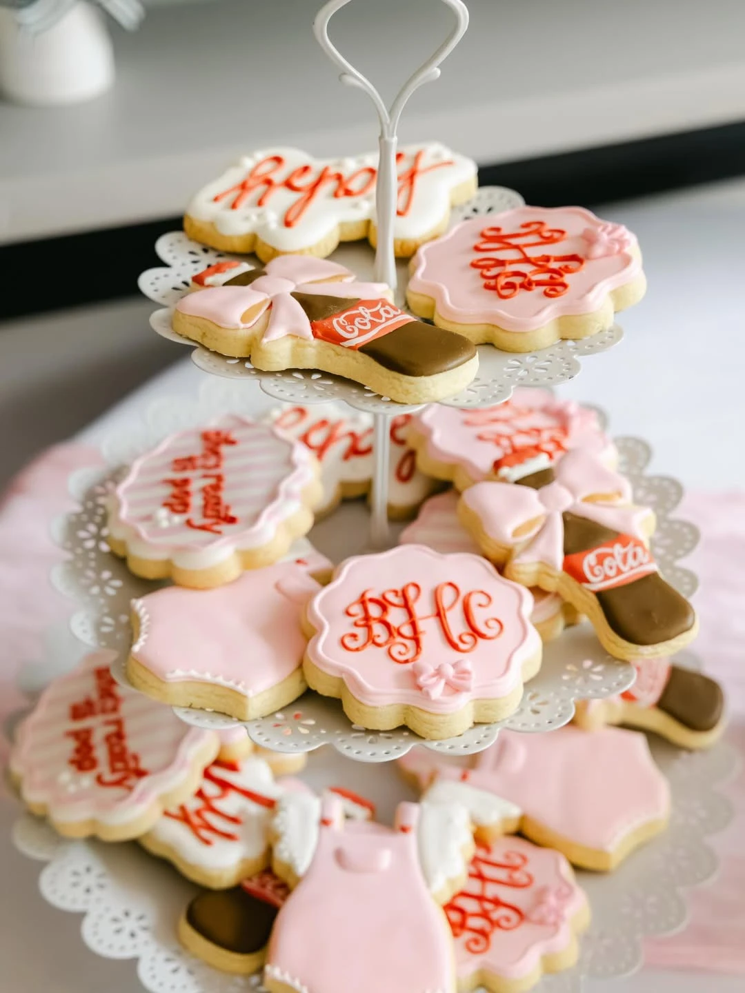 Detailed Themed Cookies she s ready to pop baby shower