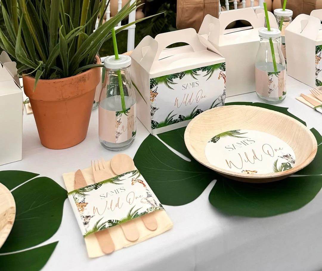 Organic Jungle Tablescapes wild one birthday party boys