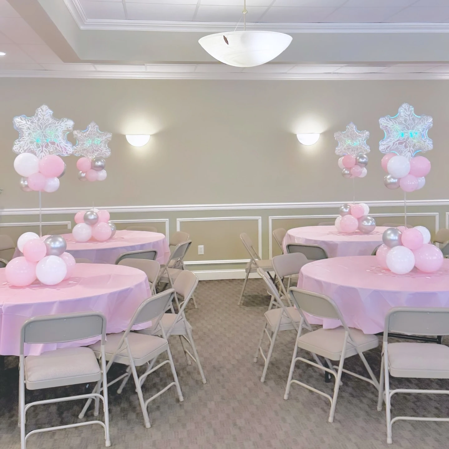 Snowflake Balloon Table Towers winter onederland party