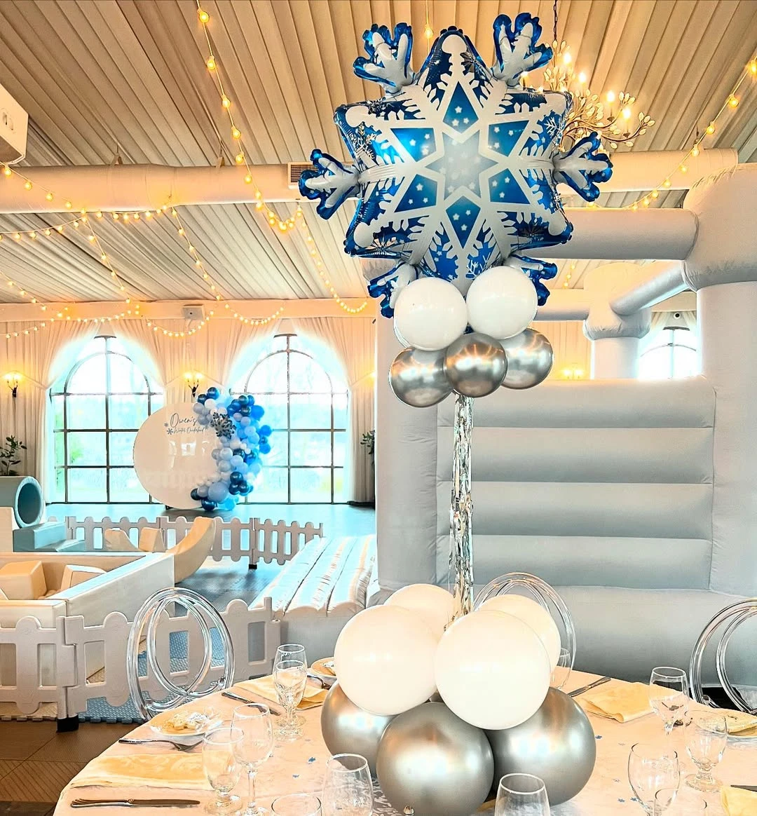 Coordinated Balloon Decor winter onederland party