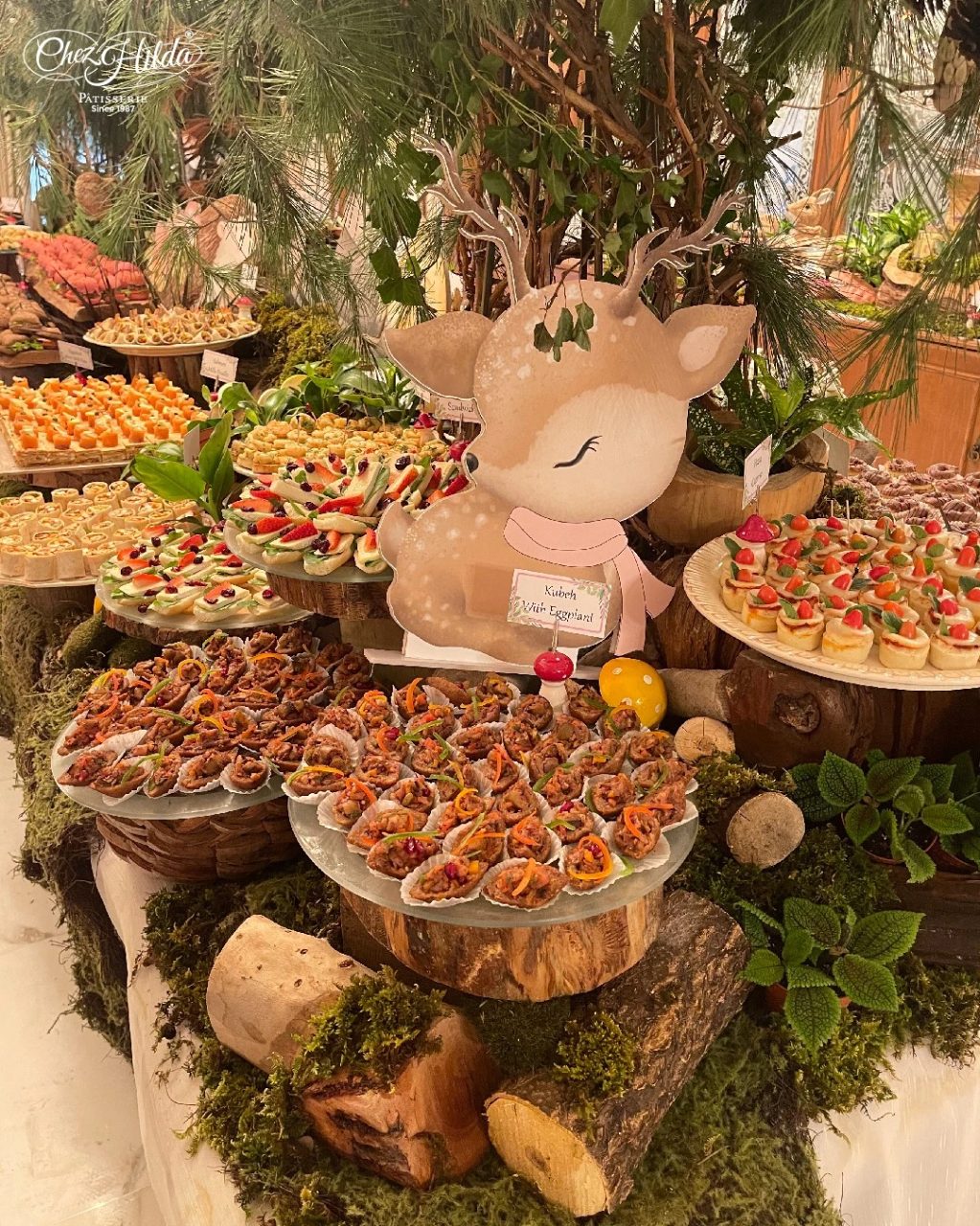 Natural Log Food Pedestals woodland baby shower