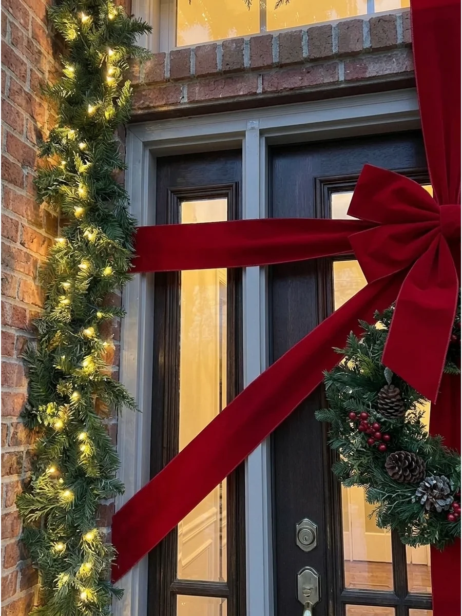 Oversized Bow Christmas Party Entrance support view 1