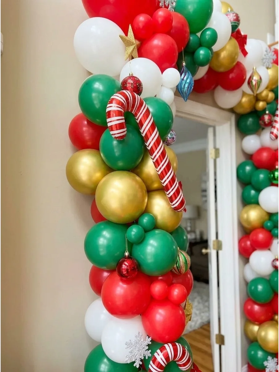 Christmas Balloon Garland Party Entrance support view 1