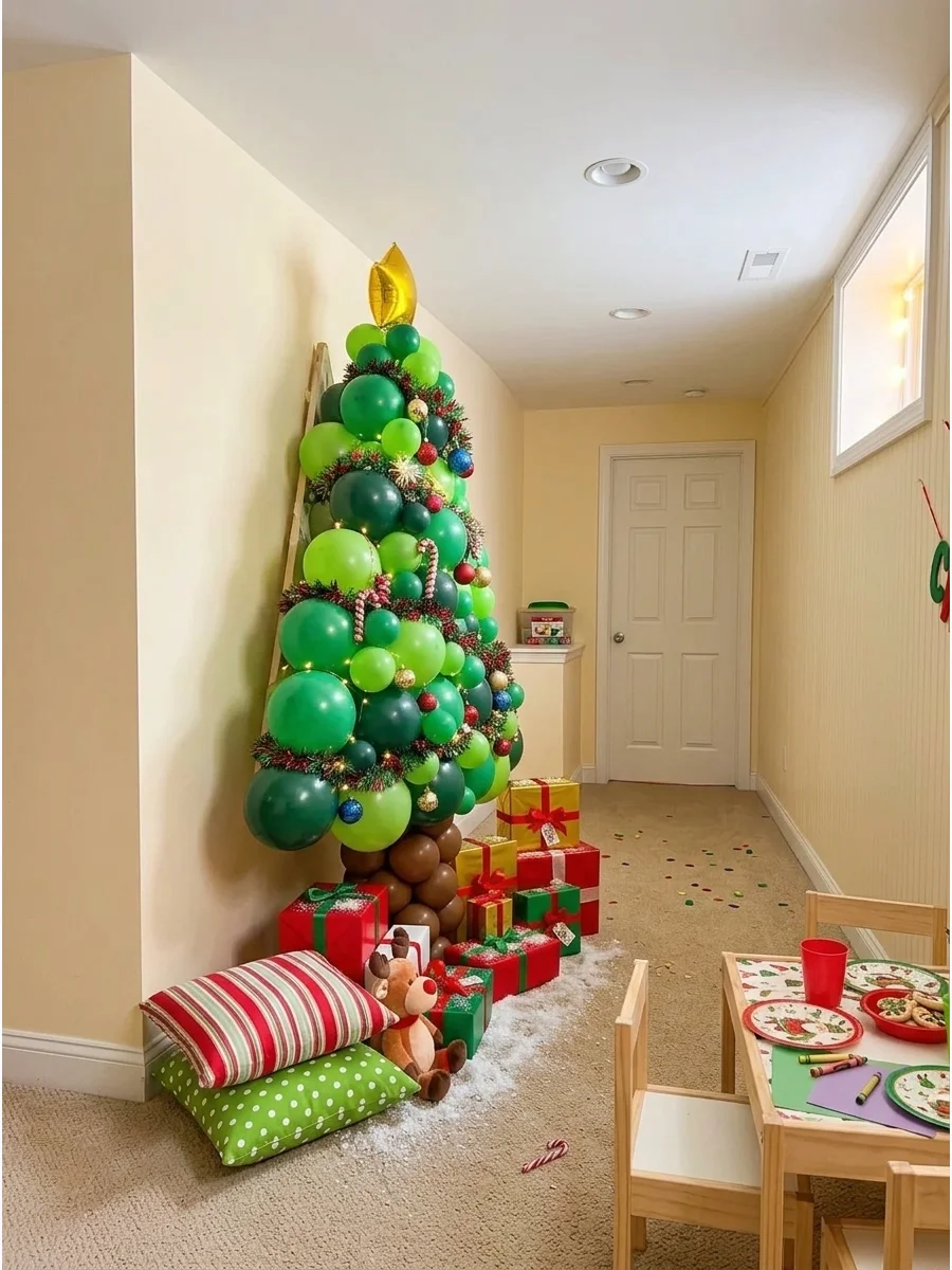 Christmas Tree Balloon Backdrop support view 1